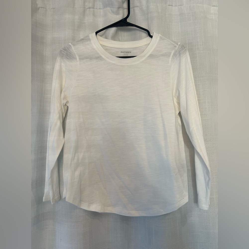 NWT - Old Navy White T-Shirt XS Petite